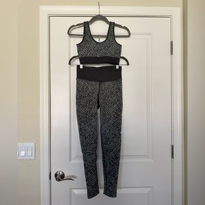 Aerie Offline Active Leggings & Matching Sport top